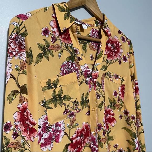 Candies lightweight floral button down blouse - Picture 5 of 8